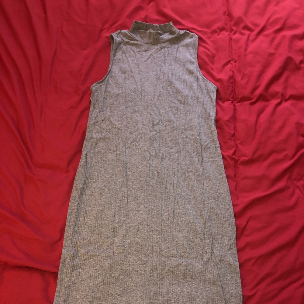 Long grey dress